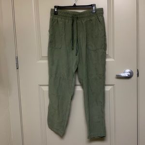 maurice’s pants. Size 6. Green